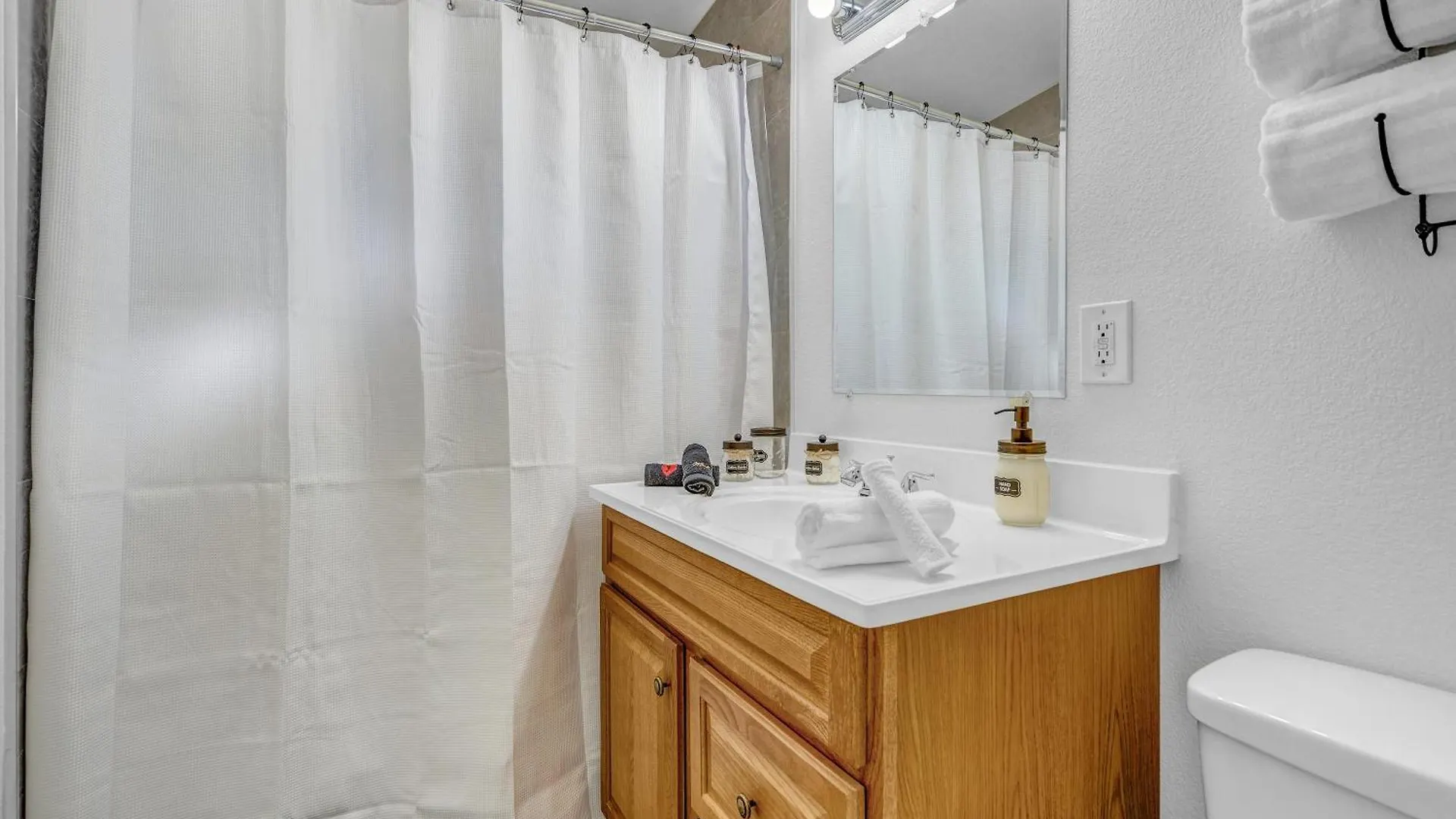 Spacious Remodeled Retreat Haven Las Vegas 0*,  United States